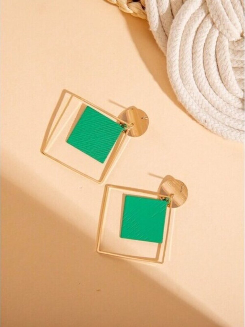 imoli Vintage Geometric Square & Round Metal Hoop Earrings For , Cre